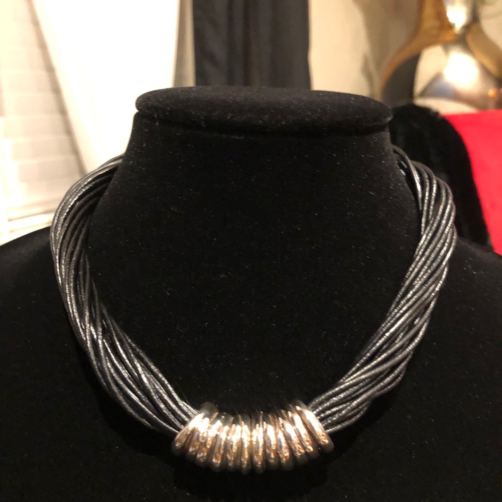 Chocker/necklace - Picture 3 of 5
